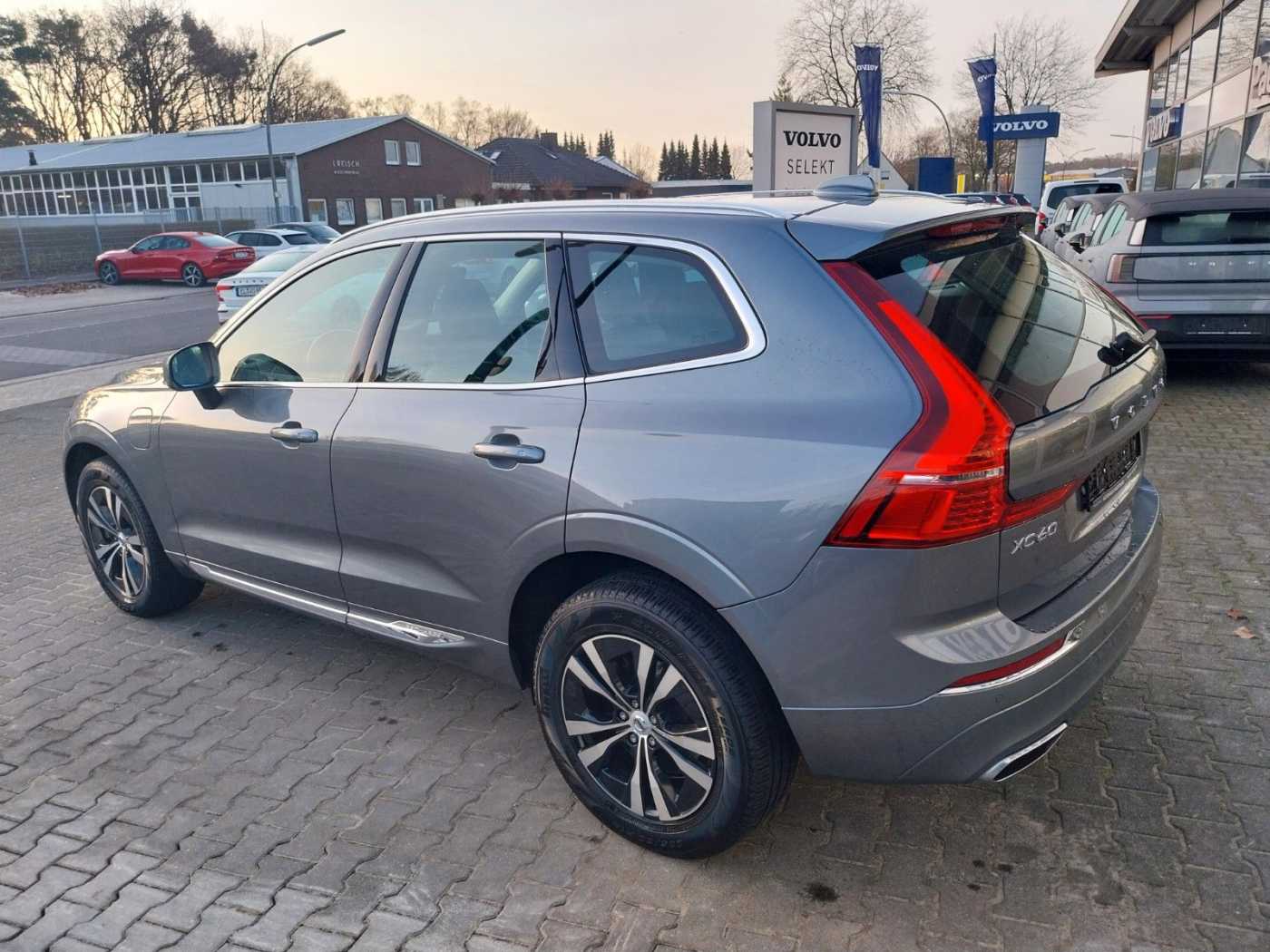 Volvo  T6 Inscription Expre. Recharge Plug-In Hyb